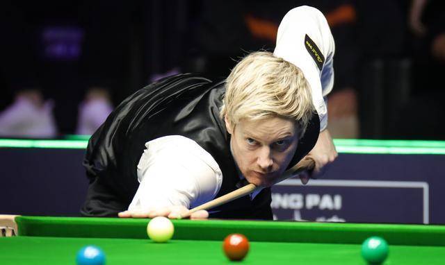 逾四十的球 逾四十的球