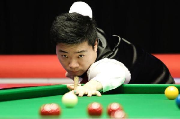 斯特林的登 斯特林的登