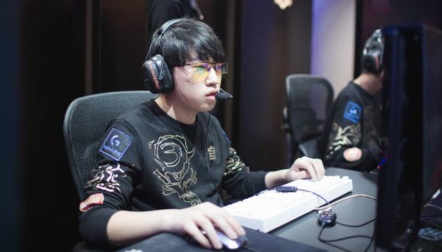 山东高速男 山东高速男