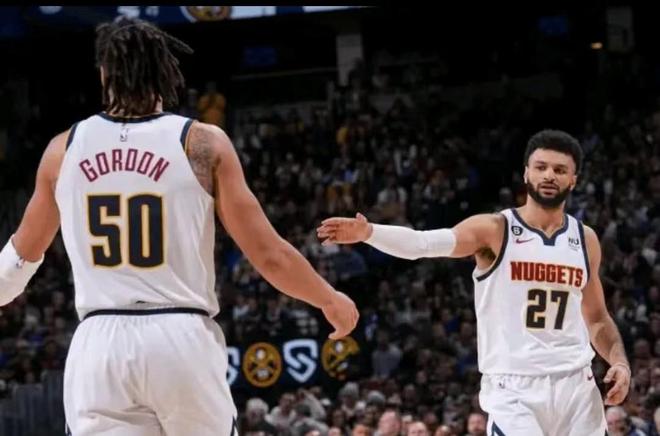 假投真传 假投真传